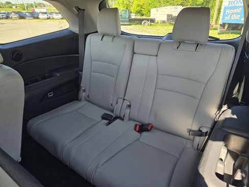 Used 2024 Chevrolet TrailBlazer RS w/ Driver Confidence Package FWD image 10