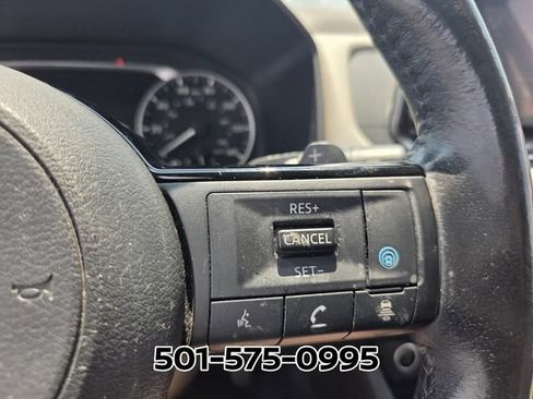 Used 2021 Nissan Rogue SV w/ Premium Package FWD image 28