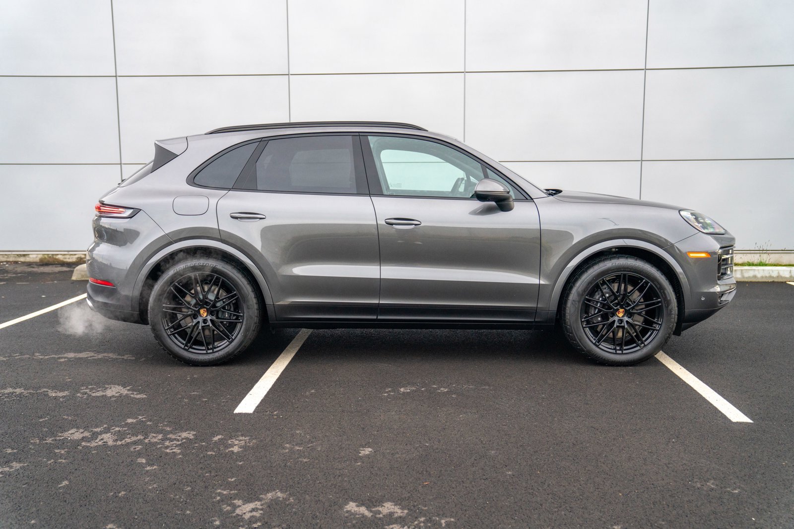 Certified 2026 Porsche Cayenne AWD/4WD image 8