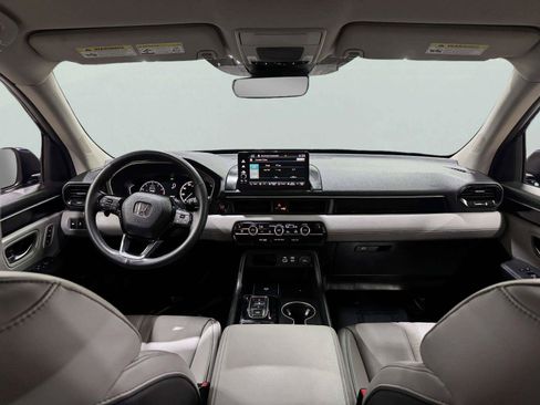 Used 2025 Honda Pilot EX-L image 28