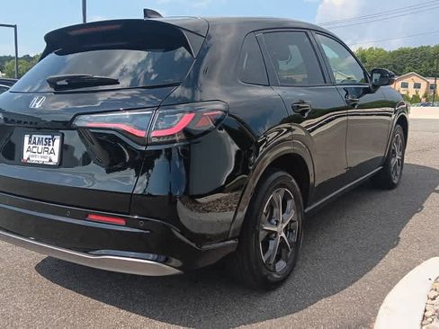 Used 2023 Honda HR-V EX-L image 5