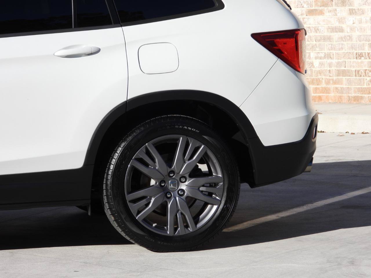 Used 2020 Honda Passport EX-L image 29