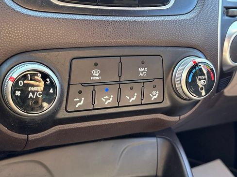 Used 2012 Hyundai Tucson GLS FWD image 14