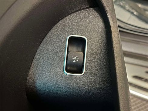 Certified 2022 Mercedes-Benz GLE 350 4MATIC image 20