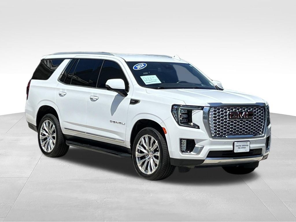 Used 2024 GMC Yukon Denali AWD/4WD image 3
