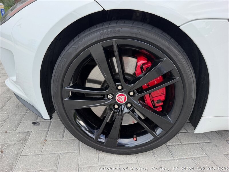 Used 2014 Jaguar F-TYPE S RWD image 17