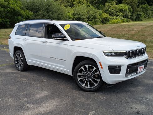 Certified 2021 Jeep Grand Cherokee L Overland w/ Luxury Tech Group IV image 2