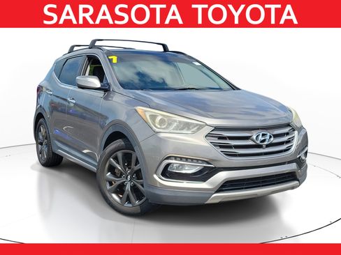 Used 2017 Hyundai Santa Fe Sport FWD image 1