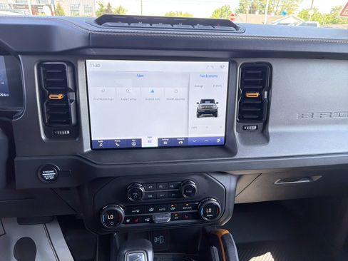 Used 2024 Ford Bronco Badlands AWD/4WD image 24