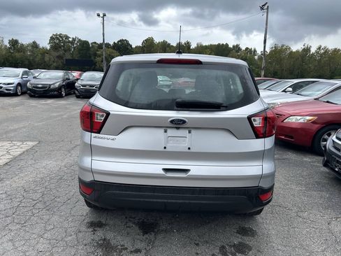 Used 2019 Ford Escape S FWD image 5