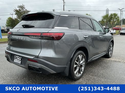 Used 2023 INFINITI QX60 Luxe w/ Performance Audio Package FWD image 5