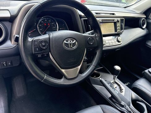 Used 2013 Toyota RAV4 Limited AWD/4WD image 11
