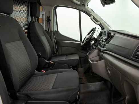Used 2024 Ford Transit 250 Low Roof w/ Exterior Upgrade Package image 16
