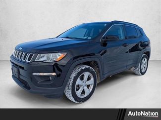 Used 2018 Jeep Compass Latitude w/ Cold Weather Group video 1
