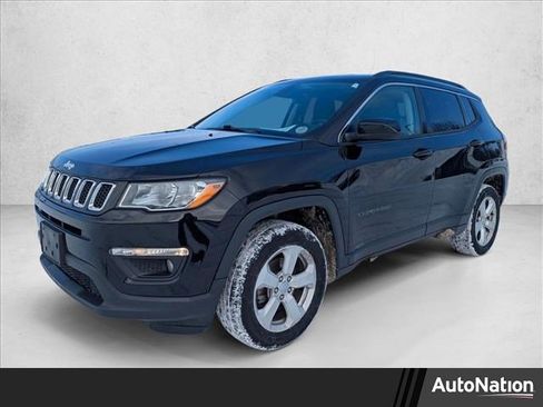 Used 2018 Jeep Compass Latitude w/ Cold Weather Group image 1