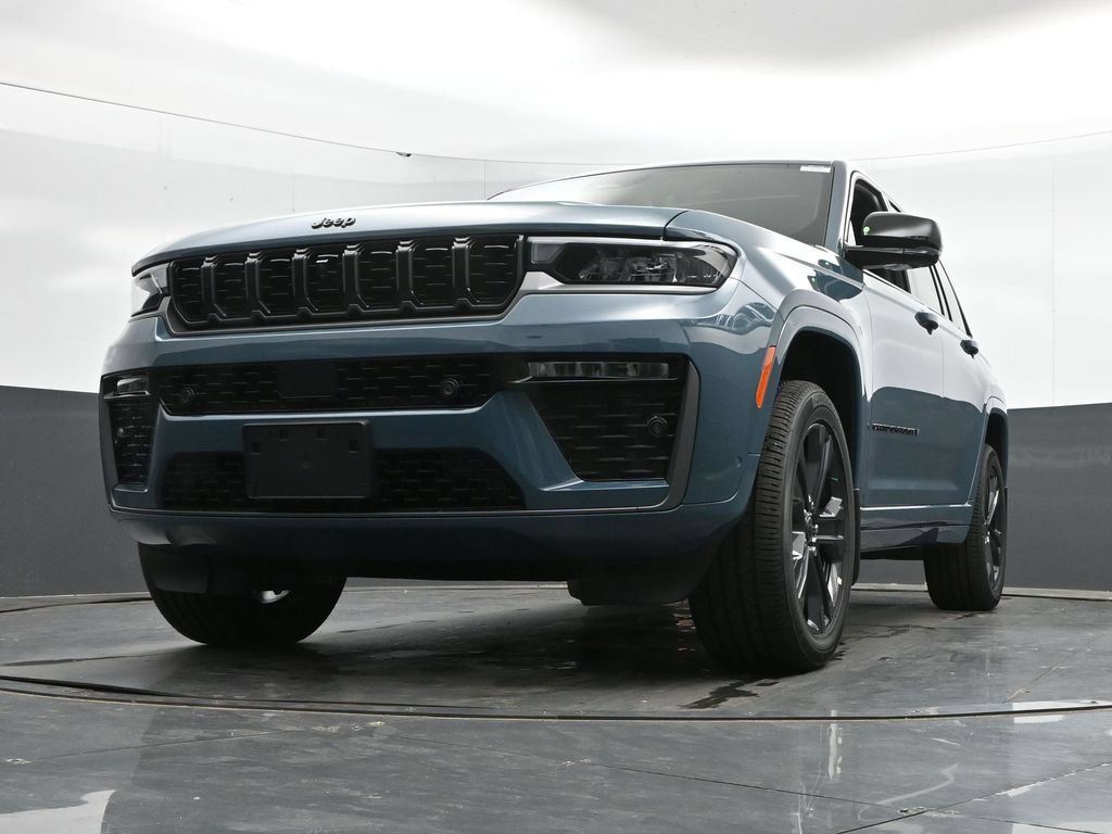 New 2027 Jeep Grand Cherokee Limited AWD/4WD image 47