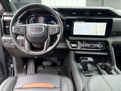 Certified 2025 GMC Sierra 1500 AT4 w/ AT4 Premium Package AWD/4WD image 49