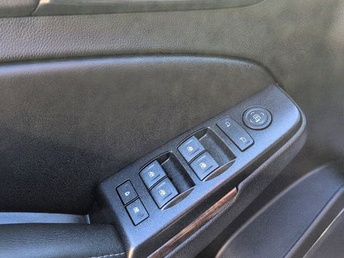 Used 2018 Chevrolet Tahoe LS image 18