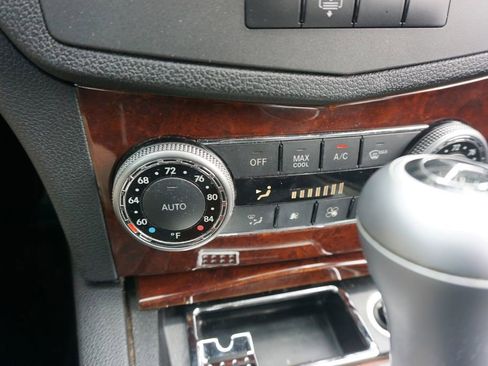 Used 2011 Mercedes-Benz C 300 Sedan image 11