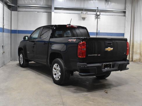 Used 2020 Chevrolet Colorado LT AWD/4WD image 22