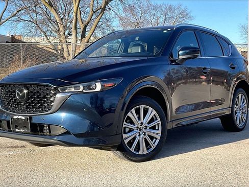 Used 2022 MAZDA CX-5 Signature image 2