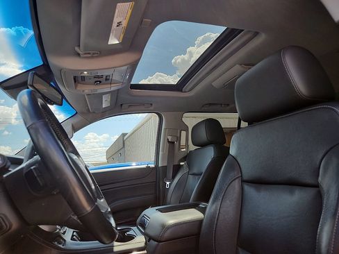 Used 2019 GMC Yukon SLT w/ Open Road Package RWD image 8