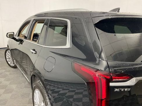 Used 2020 Cadillac XT6 Premium Luxury w/ Platinum Package AWD/4WD image 30