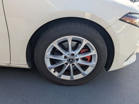 Used 2019 Mercedes-Benz A 220 image 13