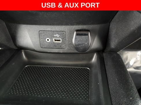 Used 2021 Nissan Rogue Sport S image 21