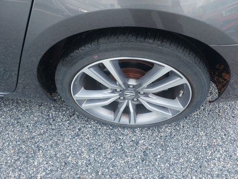 Used 2020 Acura TLX V6 SH-AWD w/ Technology Pkg image 16