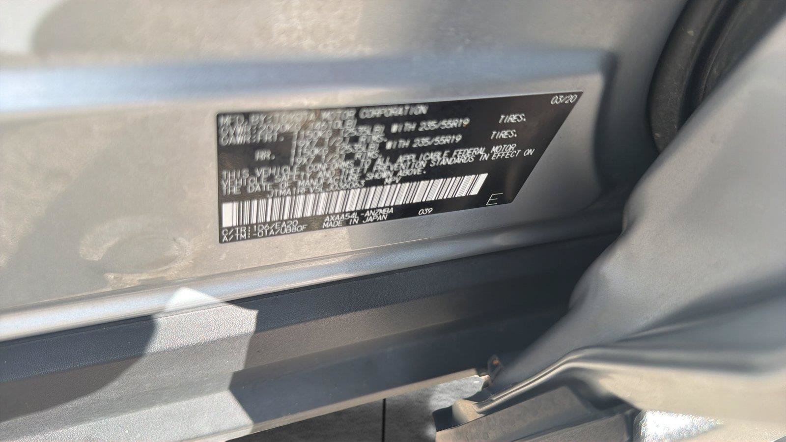 Used 2020 Toyota RAV4 XLE Premium AWD/4WD image 28