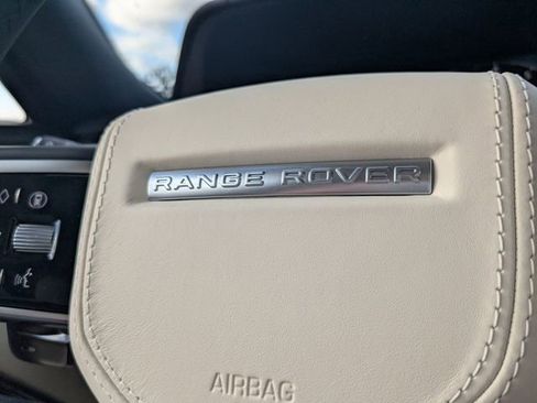 New 2025 Land Rover Range Rover Long Wheelbase SE AWD/4WD image 30