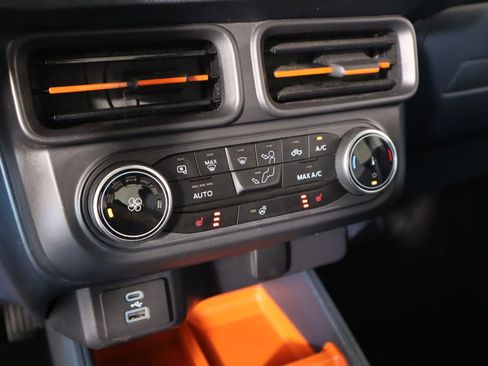 Used 2023 Ford Maverick XLT w/ XLT Luxury Package image 7