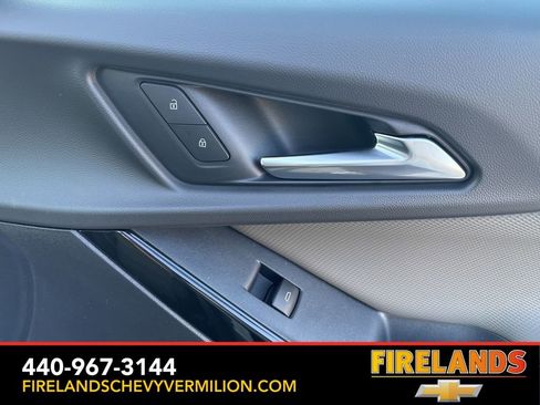 New 2026 Chevrolet Equinox LT w/ Convenience Package II image 30