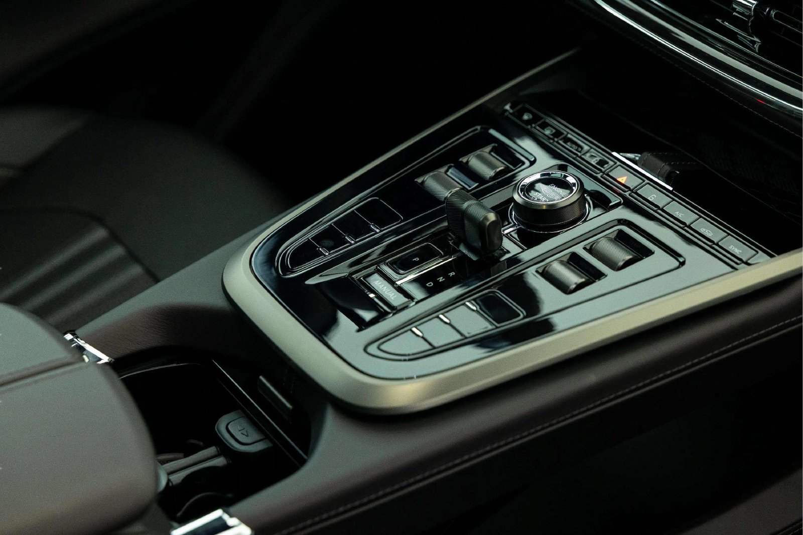 New 2026 Aston Martin DBX 707 AWD/4WD image 33
