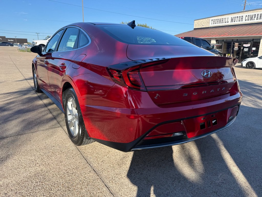 Used 2021 Hyundai Sonata SE w/ Winter Weather Package FWD image 5
