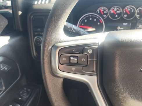 Used 2023 Chevrolet Silverado 2500 Custom w/ Custom Value Package image 38