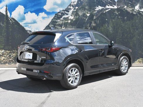 Used 2025 MAZDA CX-5 AWD 2.5 S w/ Preferred Package image 3