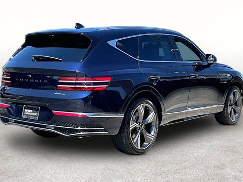 Used 2025 Genesis GV80 3.5T Prestige AWD/4WD image 2