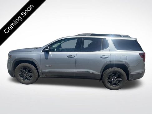 Used 2023 GMC Acadia AT4 w/ Technology Package AWD/4WD image 8