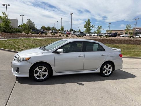 Used 2011 Toyota Corolla S FWD image 37
