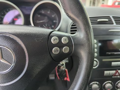 Used 2005 Mercedes-Benz SLK 350 image 18