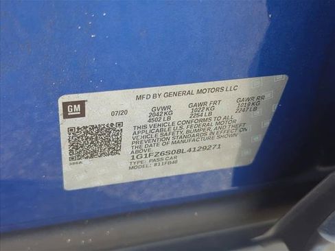 Used 2020 Chevrolet Bolt Premier FWD image 24