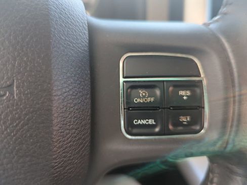 Used 2012 RAM 1500 Big Horn image 39