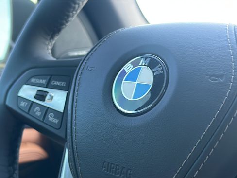 Used 2026 BMW X5 sDrive40i w/ Premium Package image 30