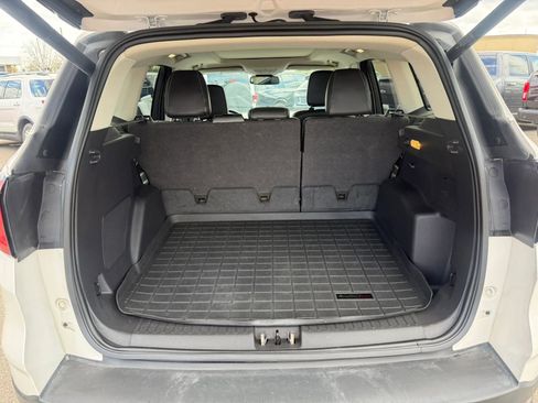 Used 2019 Ford Escape Titanium image 32