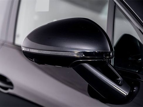 Used 2022 Porsche Macan S w/ Premium Package Plus image 27