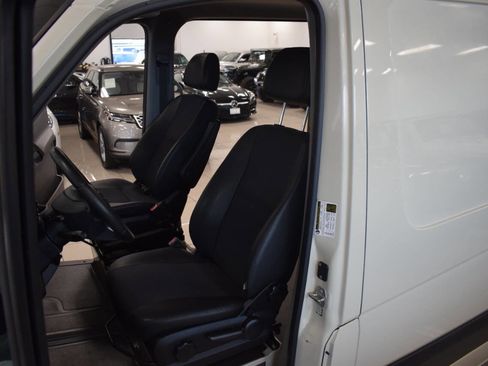 Used 2017 Mercedes-Benz Sprinter 2500 image 49