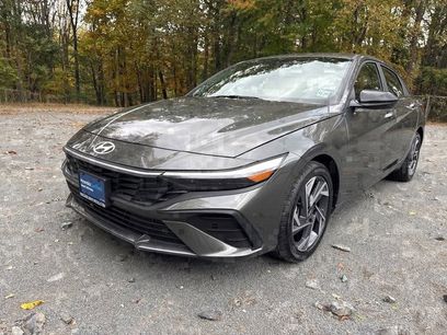 Certified 2025 Hyundai Elantra Sport