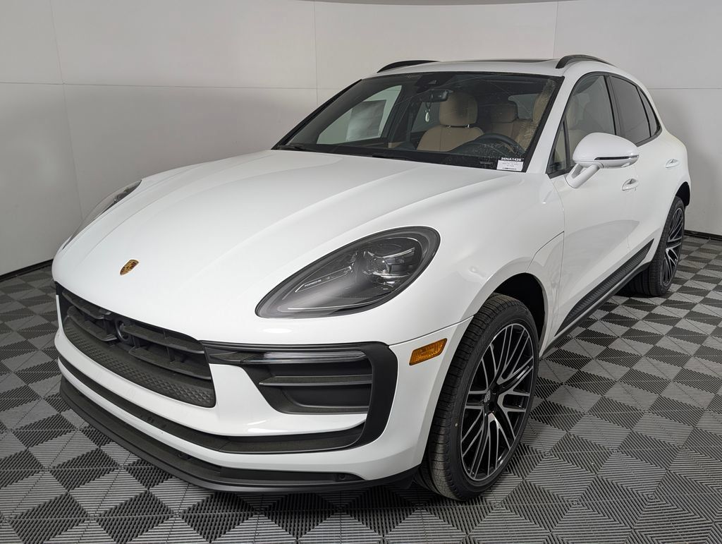 New 2026 Porsche Macan AWD/4WD image 1